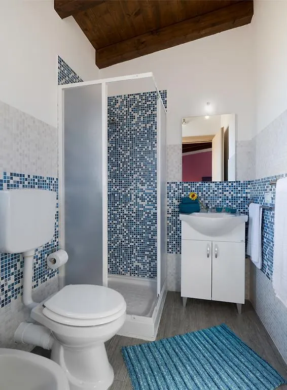 Arricampati Airport Rooms & Bringo Car Rental Carini Italy
